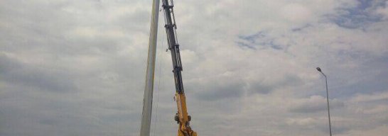 Eskişehir Vinç ile Bayrak Direği Dikme